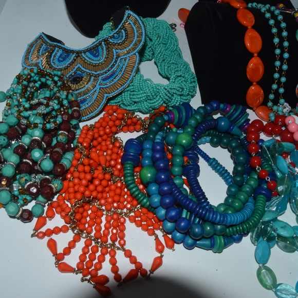 Colorful Jewelry bundle - Picture 8 of 9